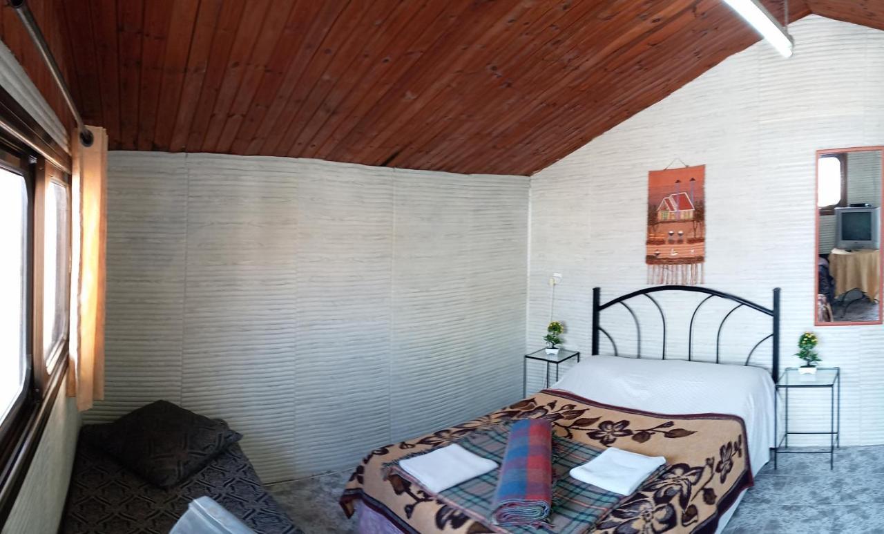 Dreibettzimmer mit eigenem Bad